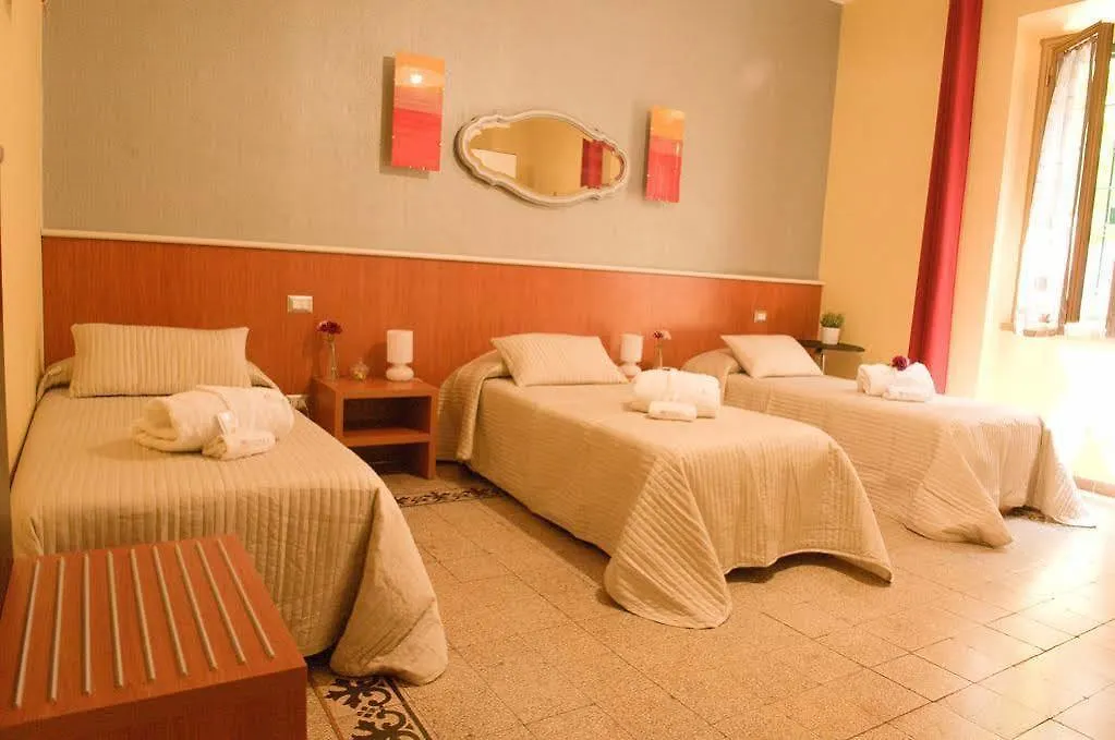 Domus Carmanello Hotel Rome 0*,  Italy