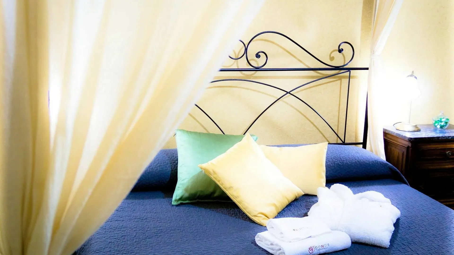Domus Carmanello Hotel Rome